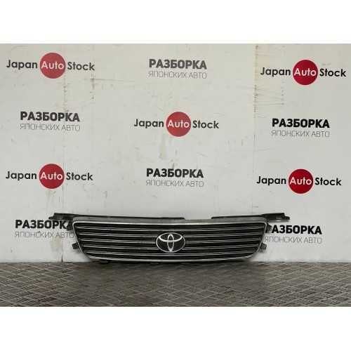 Решітка радіаторна Toyota Camry 20, рік 1997-1999