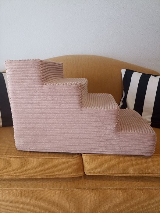 Escada animais idosos ou com mobilidade reduzida