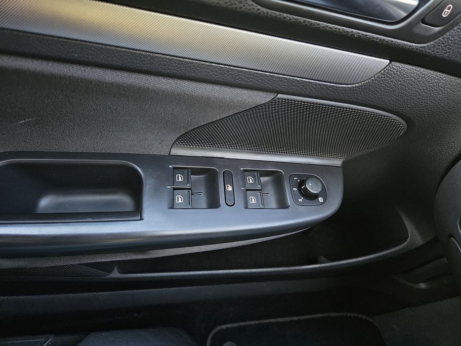 Volkswagen Golf V (5) Variant 1.4 TSI 122 к.с. Автомат DSG