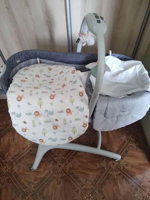 Продам люлька chicco