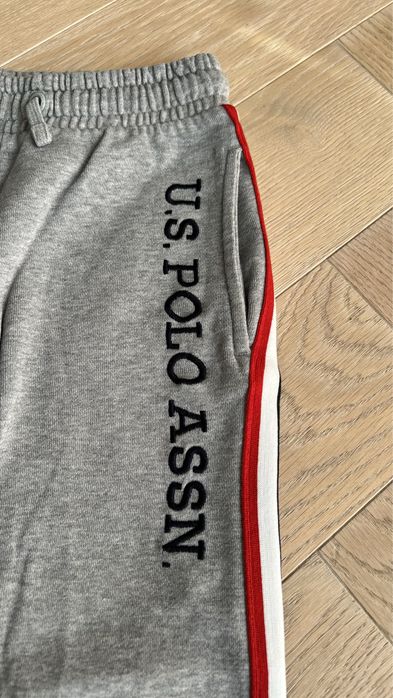 Nowe Spodnie dresowe chłopięce 122 128 us polo assn