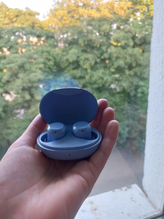 Блютузні навушники