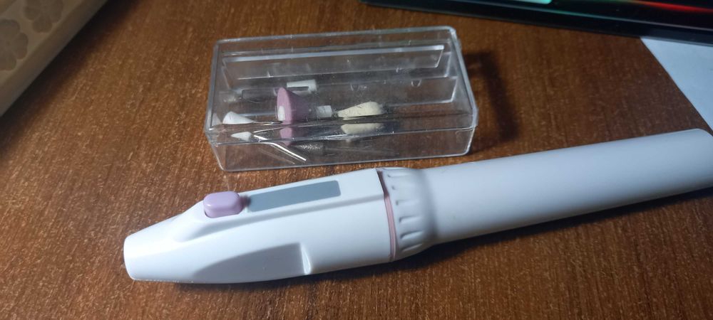 Фрезер під ремонт з насадками