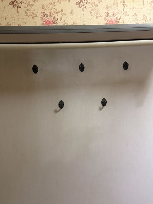 Вешалка для верхней одежды