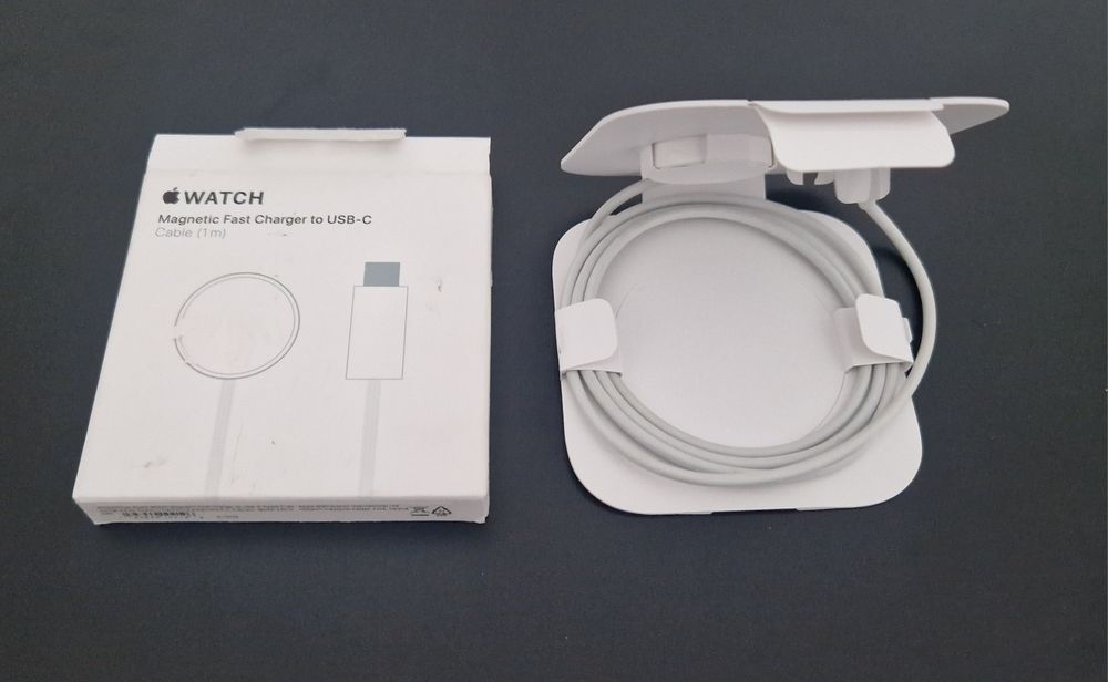 Apple Official Watch Magnetic Fast Charger to USB-C Cable (1m)
Apple O