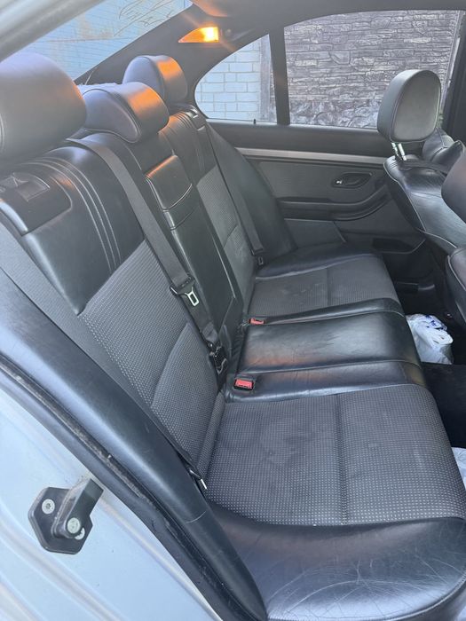 Продам BMW e39 рейстайлинг