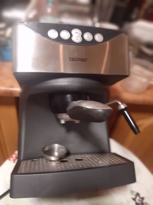Ekspres do kawy Zelmer typ 13Z010 sprawny