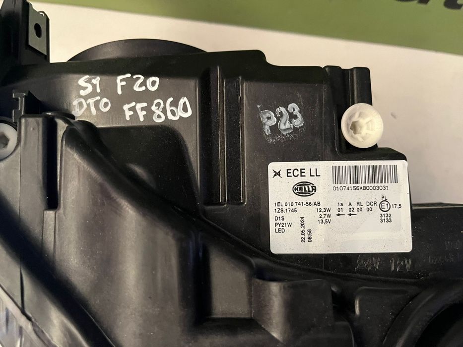 Bmw 1 F20 - Farol LED Bi-Xenon (novo/Hella) - FF860
