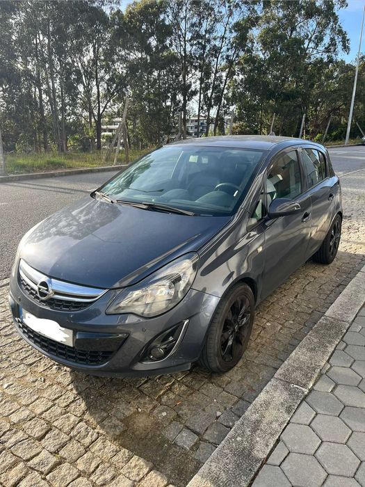 Opel Corsa 1.3 CDTI Cosmo 90cv – 5P, Muito Económico