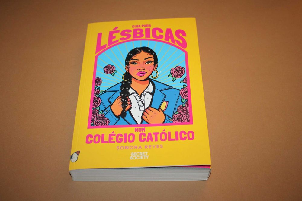 Guia para Lésbicas num Colégio Católico // Sonora Reyes