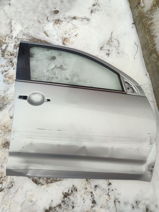 Права дверка до Пежо 4007