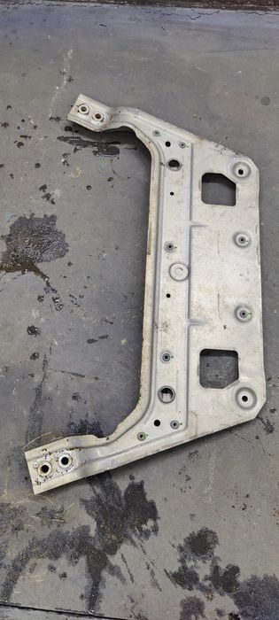 Maserati Levante 2017р.передня балка.підрамник.