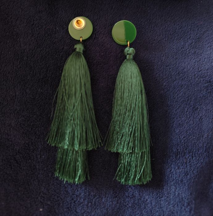 Długie ciemnozielone kolczyki