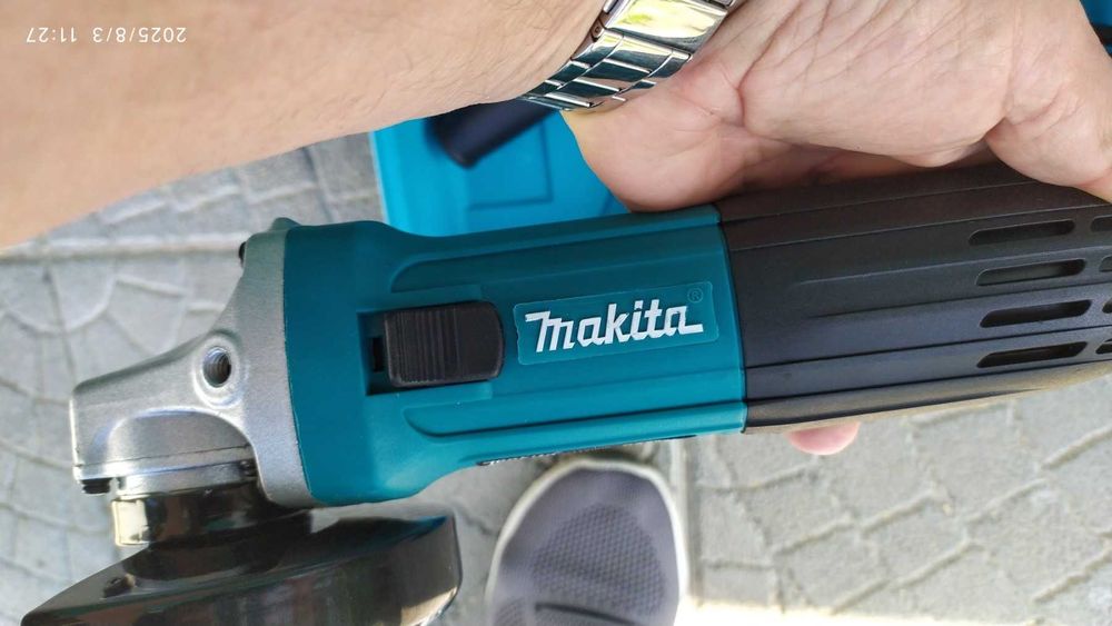 Компактна електрична КШМ (Болгарка) GA 5030 в переносному кейсі