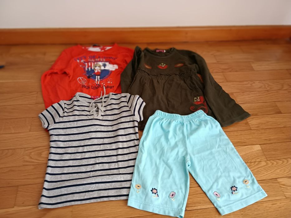 Lote de 24 peças de menina 4- 5 anos