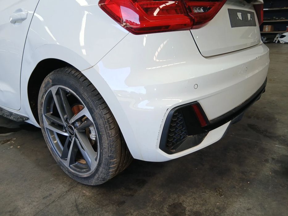 Pára-choques trás AUDI A1 Sportback (GBA)