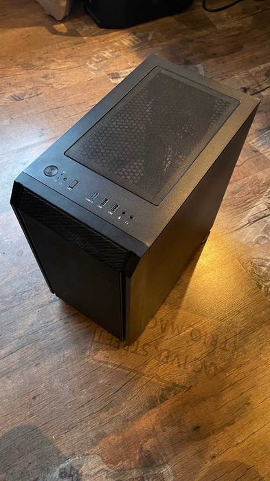 Корпус для ПК QUBE Neptune mini + Блок Живлення QUBE 600W