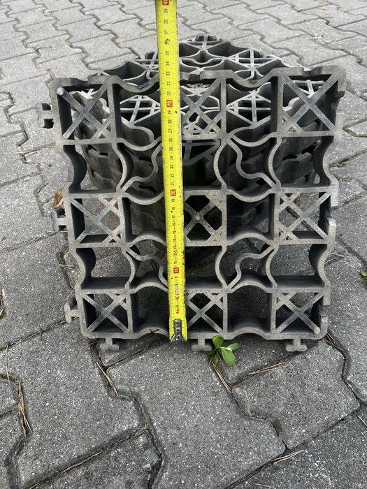 Geokrata / krata parkingowa / karta trawnikowa 33x33x5