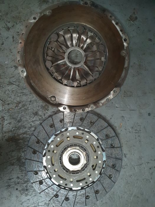 Корзина та диск  щеплення