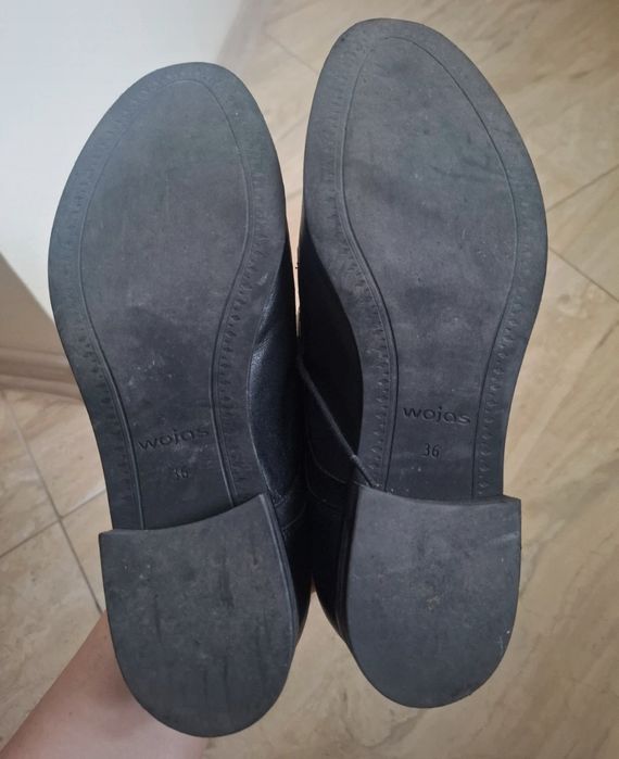 Czarne skórzane półbuty oxfordki Wojas 36