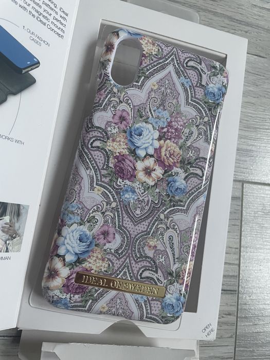 Etui iPhone X XS Ideal of Sweden kwiatowy wzór nowe