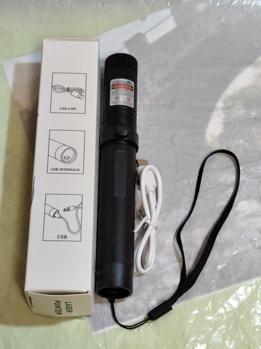 Laser zielony duży zasięg.Ładowany z USB -C.