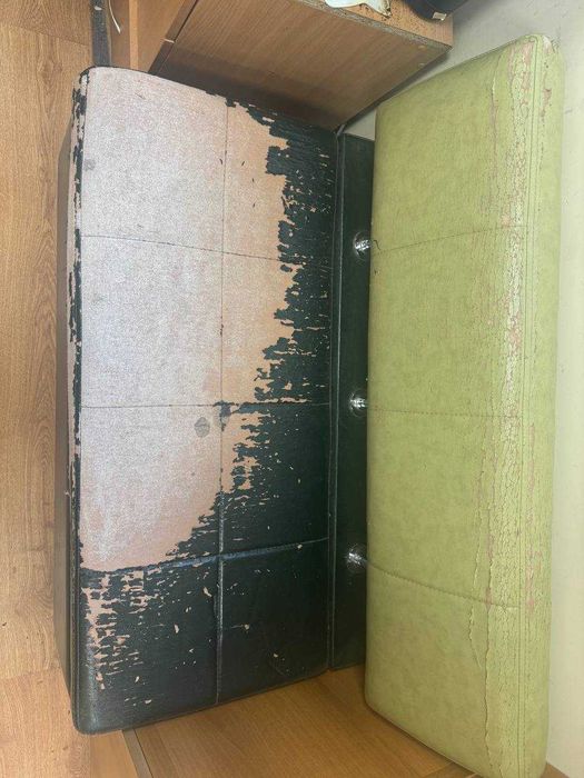 Диванчик у офіс чи на кухню