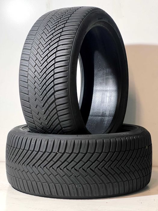 Pneus Continental All-Season Contact - 245/40/19 - Como NOVOS