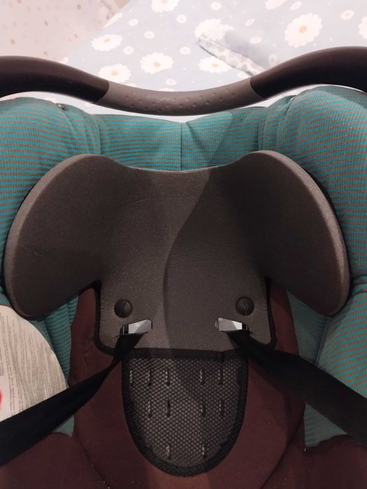 Babycoque/ ovo e mesa de atividades