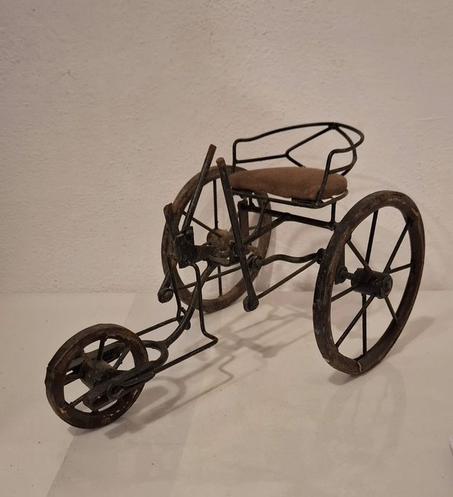 Rowerek Wózek Pojazd ręczny 3 kołowy Zabawka ,