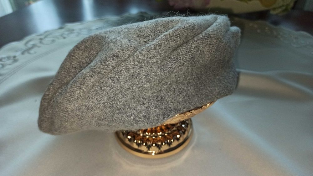 beret dzianinowy na zimę