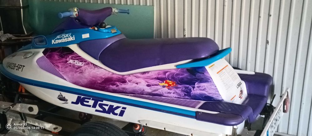 Mota dagua jét ski