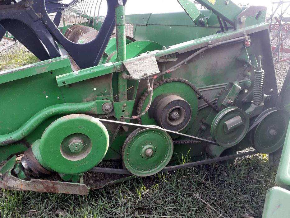 John Deere 618R/918F жатка.