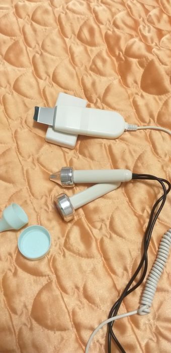 Ультразвуковий скрабер та фонофарез