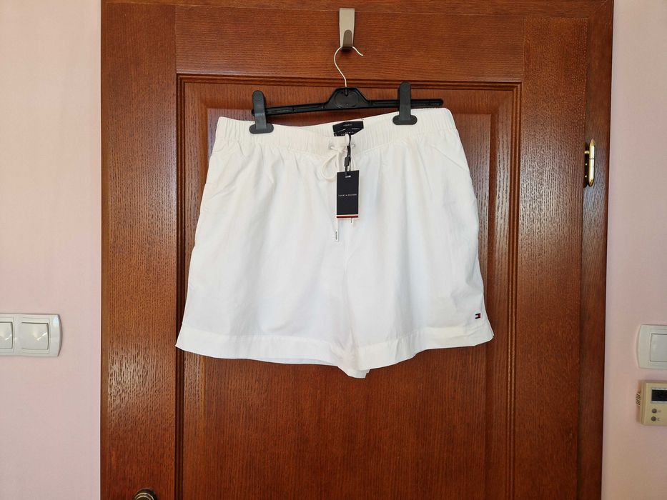 Nowe białe spodenki szorty kąpielowe męskie Tommy Hilfiger rozmiar XL