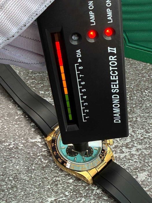 Швейцарские мужские часы Rolex Daytona Yellow Gold Daytona Tiffany