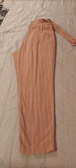 Calças mulher stradivarios