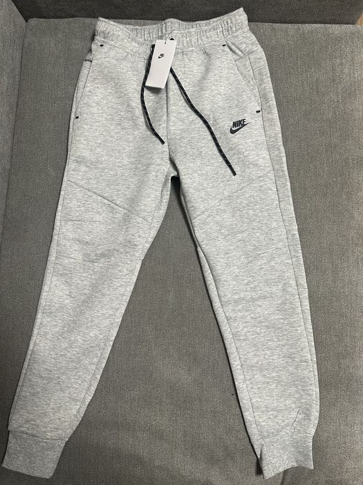 Dresy nike tech fleece nowe rozmair s