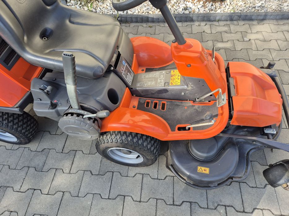 Traktorek Kosiarka HUSQVARNA Rider R18