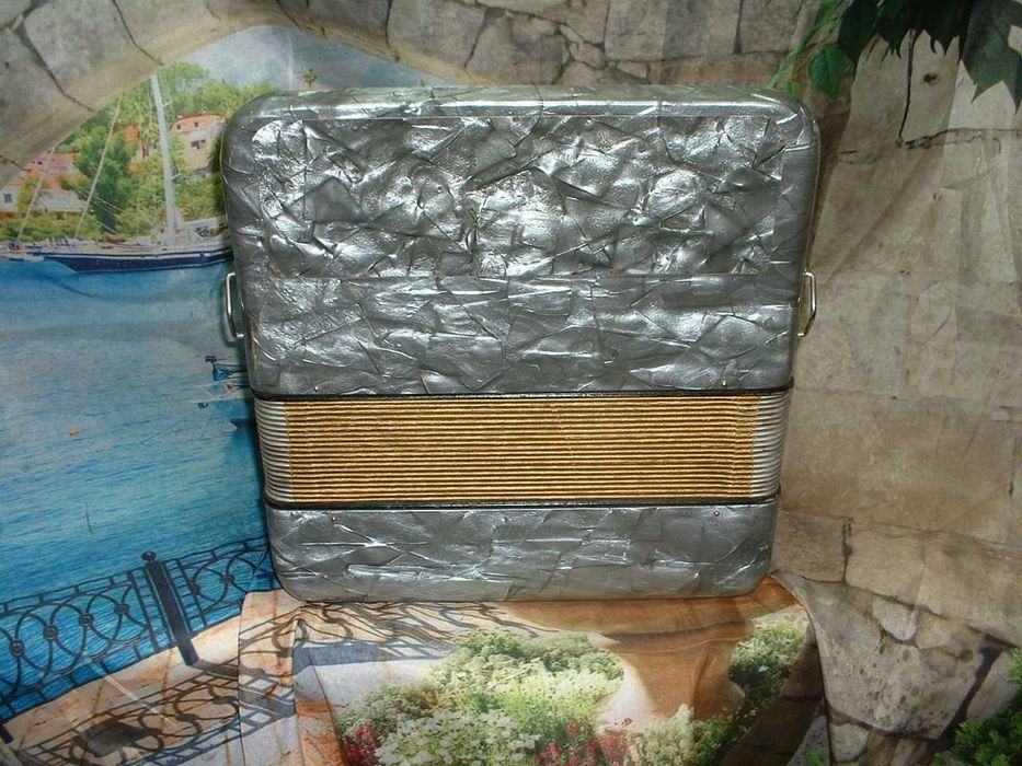 Concertina para venda N, 1004