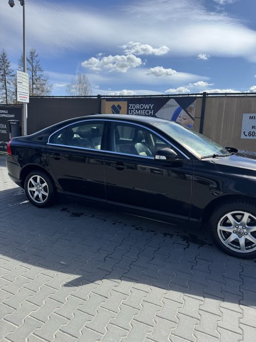 Volvo S80 2.4D sedan