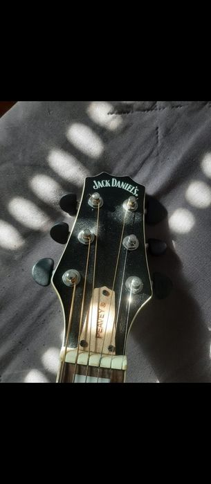 Vendo guitarra acústica Peavey