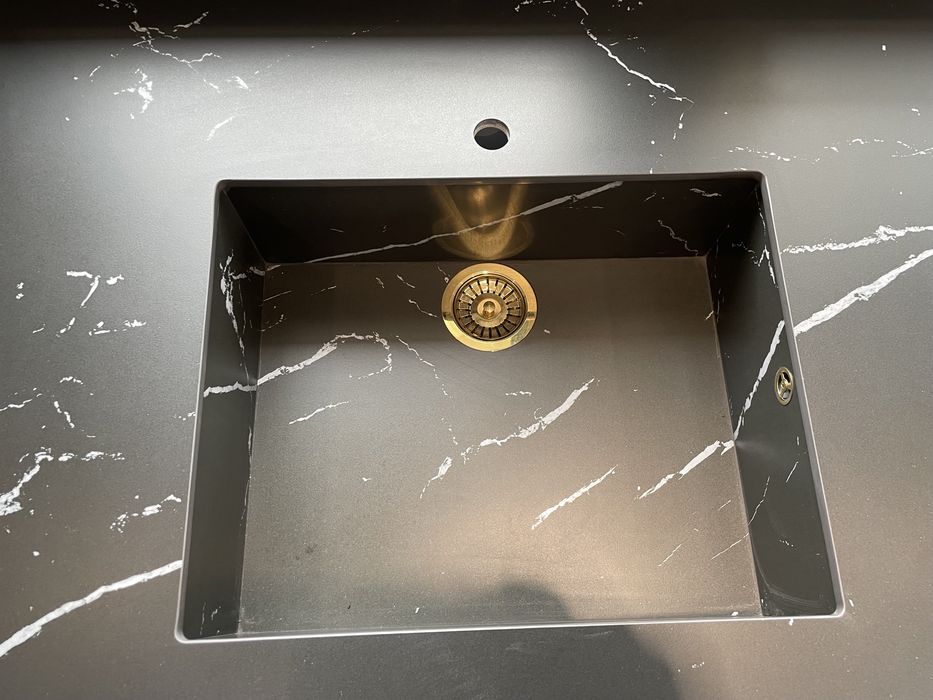 Spieki kwarcowe ! Konglomeraty! Blaty ! ZAPRASZAM