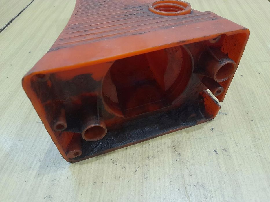 Husqvarna 240R Zbiornik Paliwa Bak