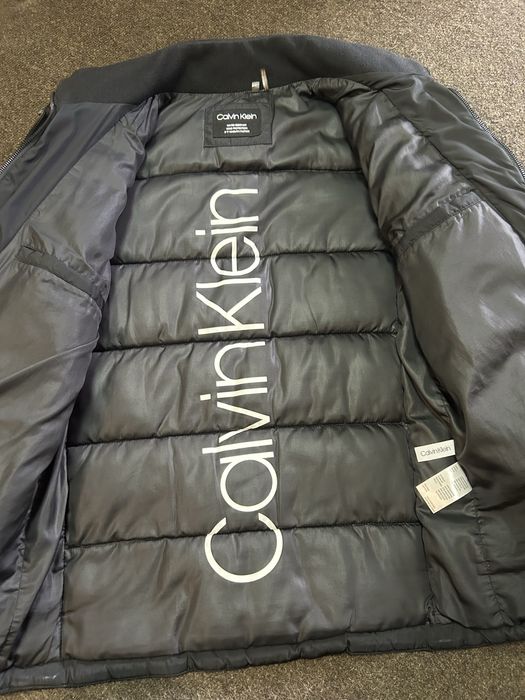 Чоловічий пуховик(Calvin Klein)