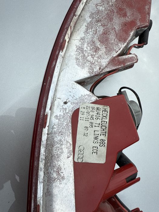 Audi Q5 8R Задній Ліхтар Правий Лівий Протитуманний 8R945095 8R0945096