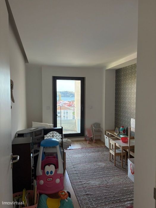 Apartamento T2 com Vista para Tejo na Ajuda, Lisboa