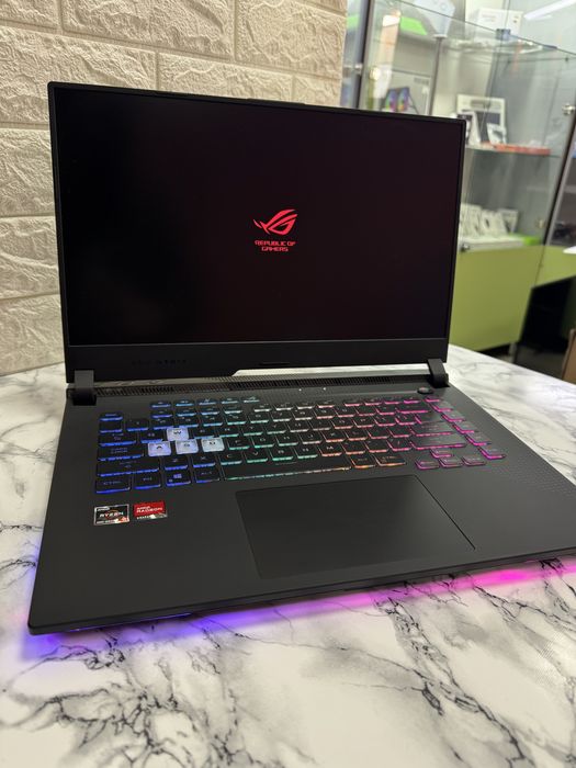Ноутбук Asus ROG Strix G15 G513QY (Ryzen 9 / RX 6800M / 300Hz)