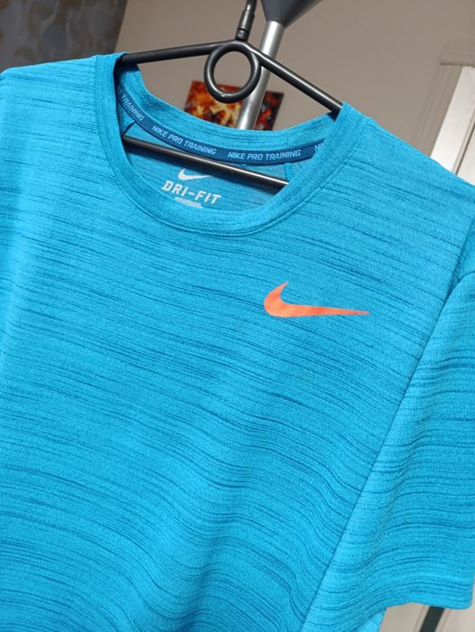 Спортивна футболка nike XL