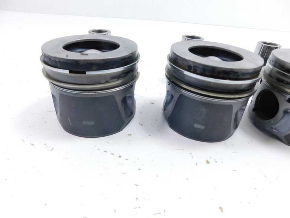 Tłok tłoki 2.0 HDI TDCI EURO5 Ford Peugeot Citroen C5 III S-Max Kuga II